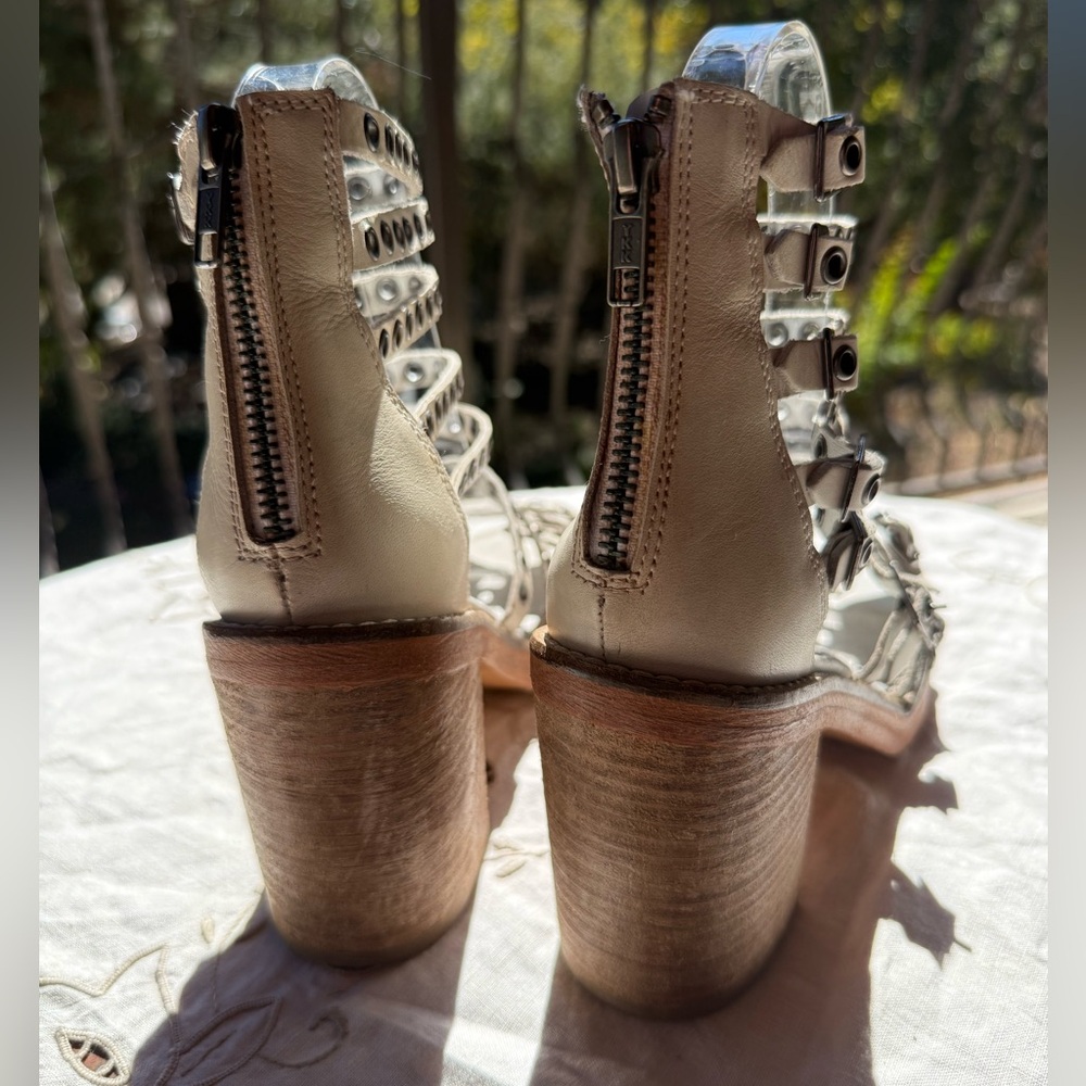 New Vintage Foundry Co. White Ivory Sandals heels gladiator strappy leather 6 - Picture 6 of 17